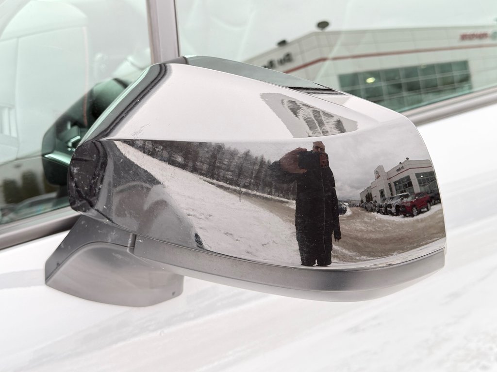 2025 Toyota Sienna XSE FWD / ATT. REMORQUE TOYOTA / JAMAIS ACCIDENTE in Thetford Mines, Quebec - 15 - w1024h768px