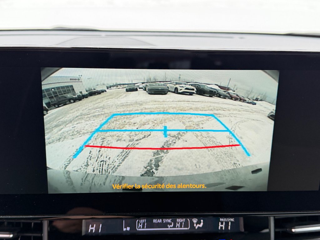 2025 Toyota Sienna XSE FWD / ATT. REMORQUE TOYOTA / JAMAIS ACCIDENTE in Thetford Mines, Quebec - 43 - w1024h768px