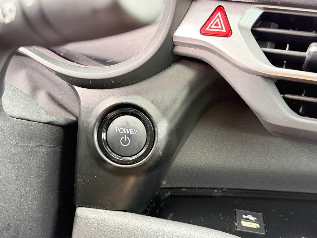 2025 Toyota Sienna XSE FWD / ATT. REMORQUE TOYOTA / JAMAIS ACCIDENTE in Thetford Mines, Quebec - 45 - w1024h768px