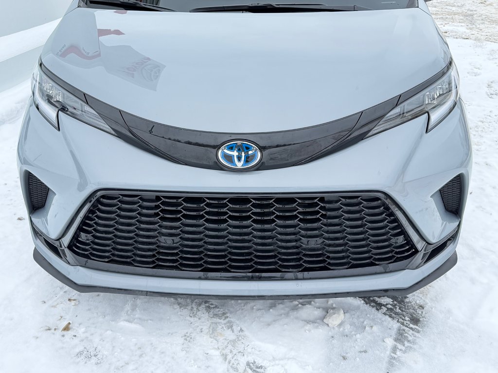 2025 Toyota Sienna XSE FWD / ATT. REMORQUE TOYOTA / JAMAIS ACCIDENTE in Thetford Mines, Quebec - 12 - w1024h768px
