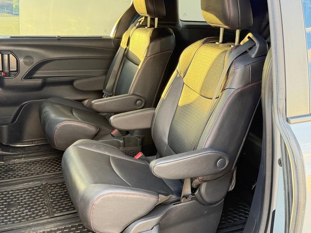 Toyota Sienna XSE AWD / 16.500KM SEULEMENT / ÉTAT NEUF !!! / 2025 à Thetford Mines, Québec - 64 - w1024h768px
