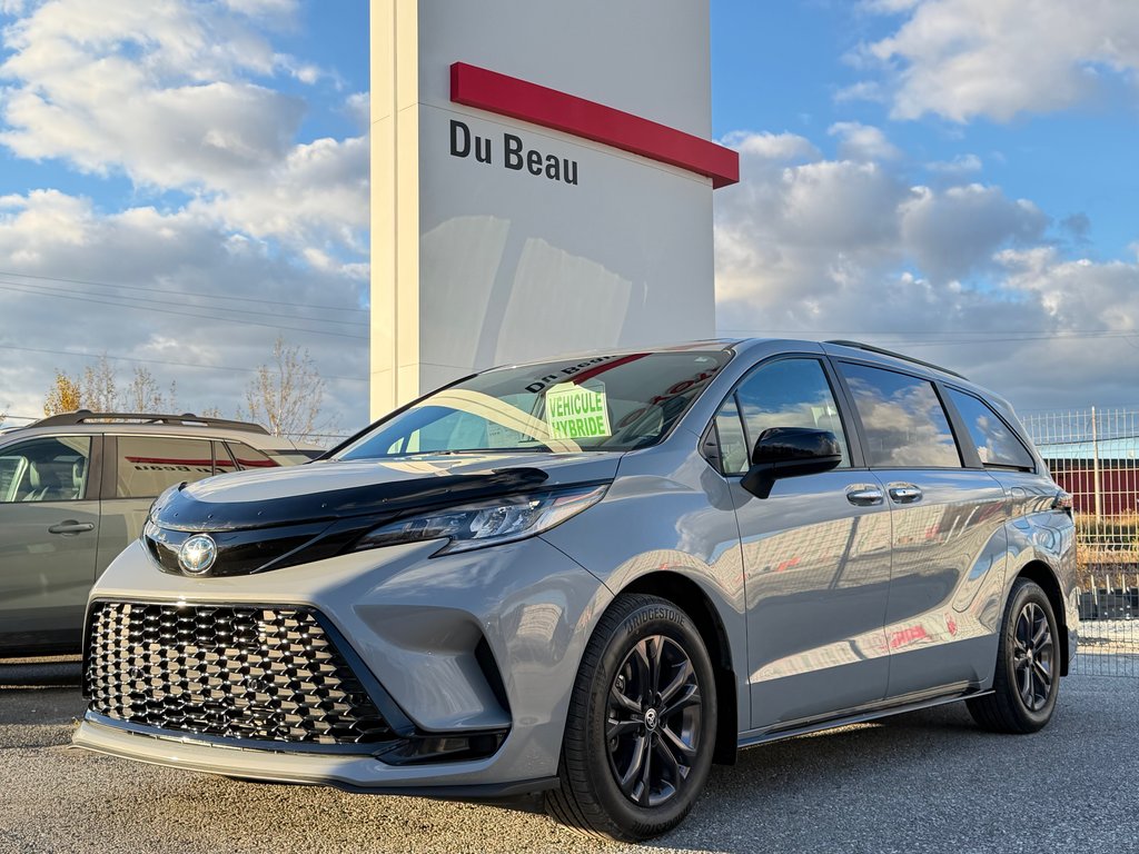 Toyota Sienna XSE AWD / 16.500KM SEULEMENT / ÉTAT NEUF !!! / 2025 à Thetford Mines, Québec - 1 - w1024h768px