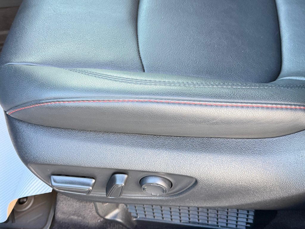 Toyota Sienna XSE AWD / 16.500KM SEULEMENT / ÉTAT NEUF !!! / 2025 à Thetford Mines, Québec - 37 - w1024h768px