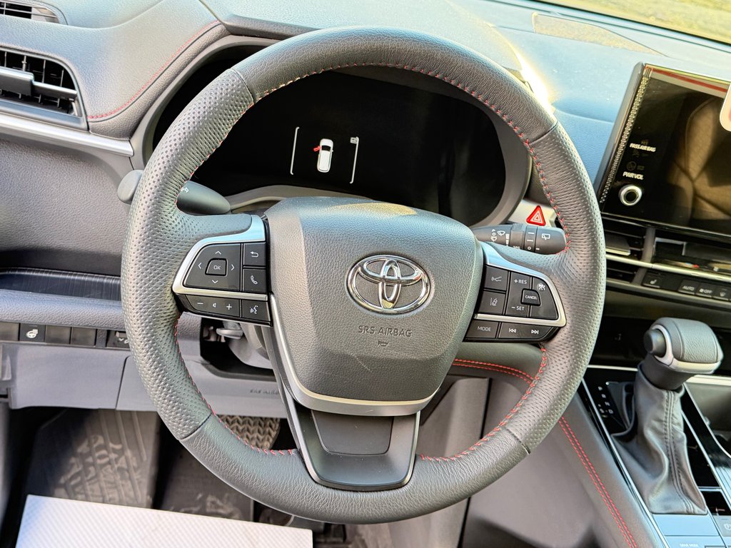 Toyota Sienna XSE AWD / 16.500KM SEULEMENT / ÉTAT NEUF !!! / 2025 à Thetford Mines, Québec - 41 - w1024h768px