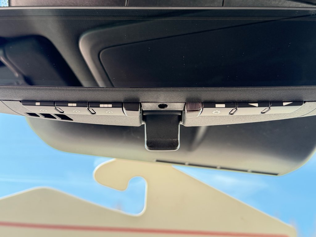 2026 Toyota TACOMA HYBRIDE LIMITED EDITION NOLS SPORT TOILE BOITE / MAGS ET PNEUS HORS ROUTE / LOGO NOIR in Thetford Mines, Quebec - 68 - w1024h768px