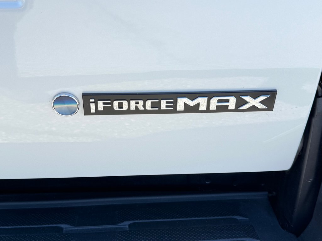 2026 Toyota TACOMA HYBRIDE LIMITED EDITION NOLS SPORT TOILE BOITE / MAGS ET PNEUS HORS ROUTE / LOGO NOIR in Thetford Mines, Quebec - 33 - w1024h768px