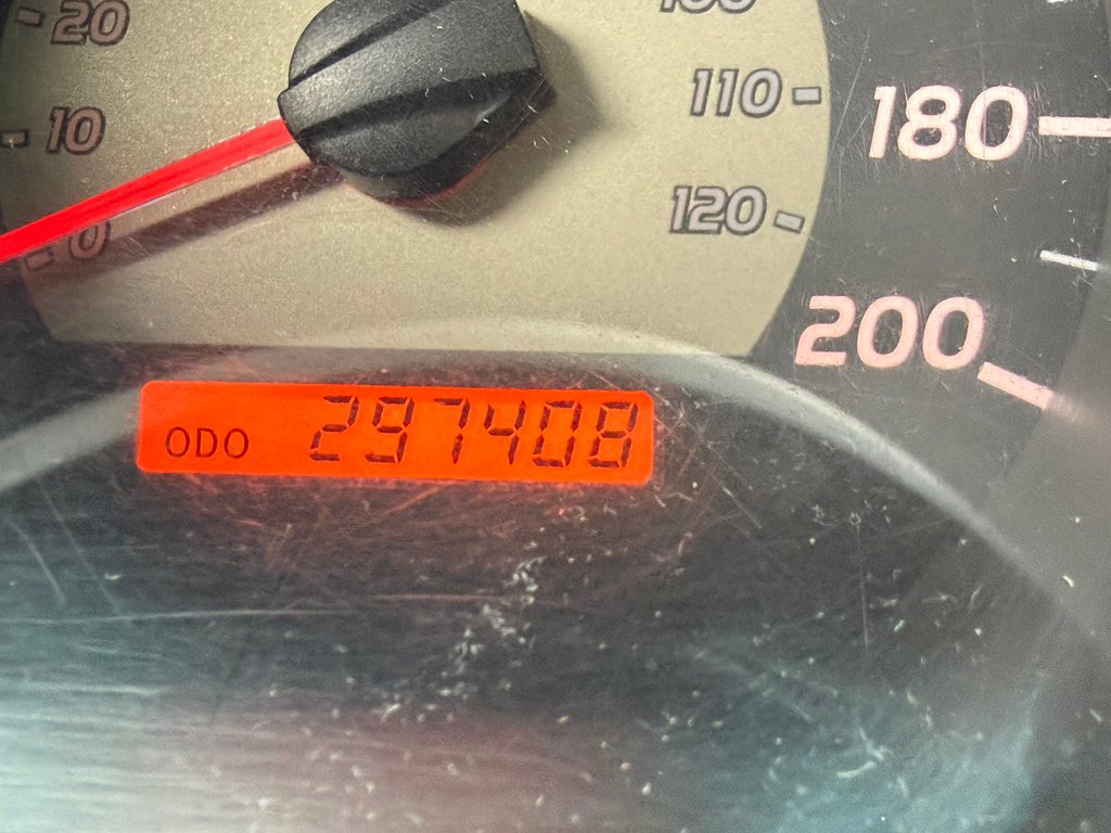 Toyota Tacoma TRD SPORT 4X4 V6 / DESSOUS COMME NEUF / INSPECTÉ / 2010 à Thetford Mines, Québec - 42 - w1024h768px