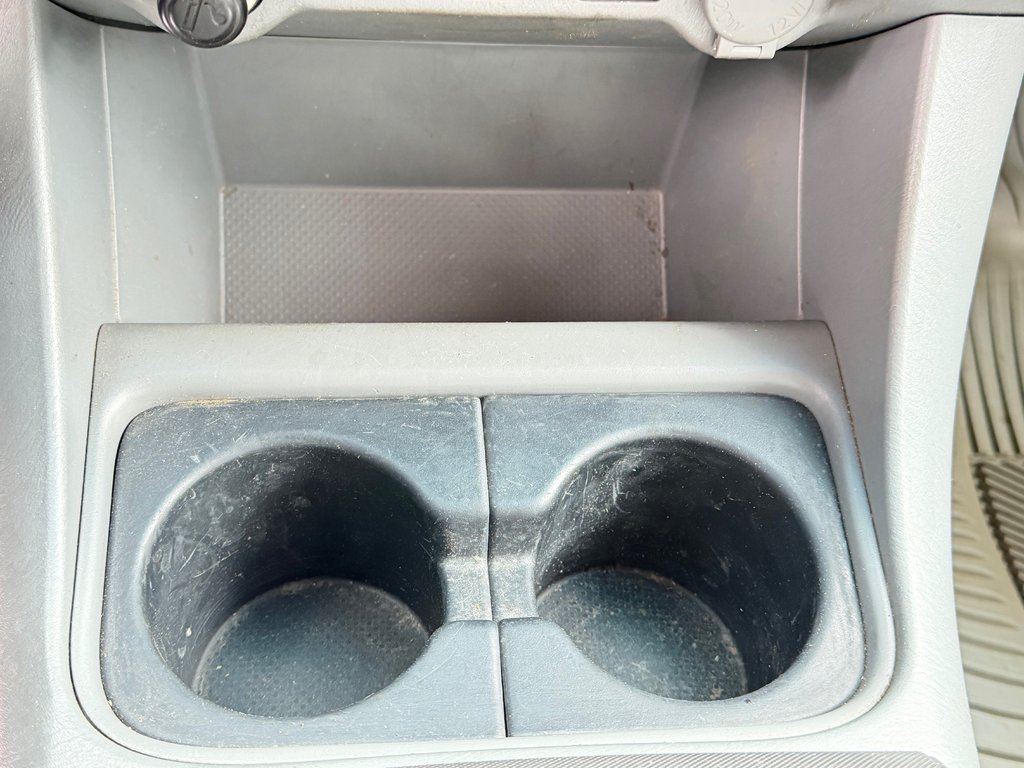 Toyota Tacoma TRD SPORT 4X4 V6 / DESSOUS COMME NEUF / INSPECTÉ / 2010 à Thetford Mines, Québec - 46 - w1024h768px