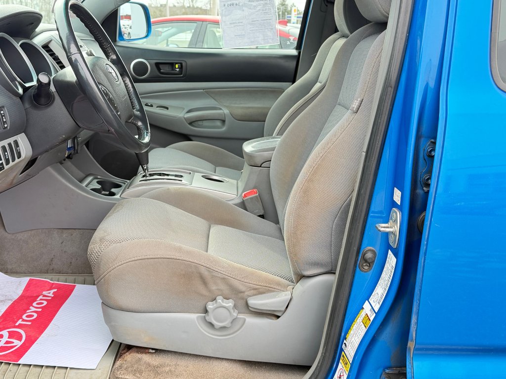 Toyota Tacoma TRD SPORT 4X4 V6 / DESSOUS COMME NEUF / INSPECTÉ / 2010 à Thetford Mines, Québec - 32 - w1024h768px