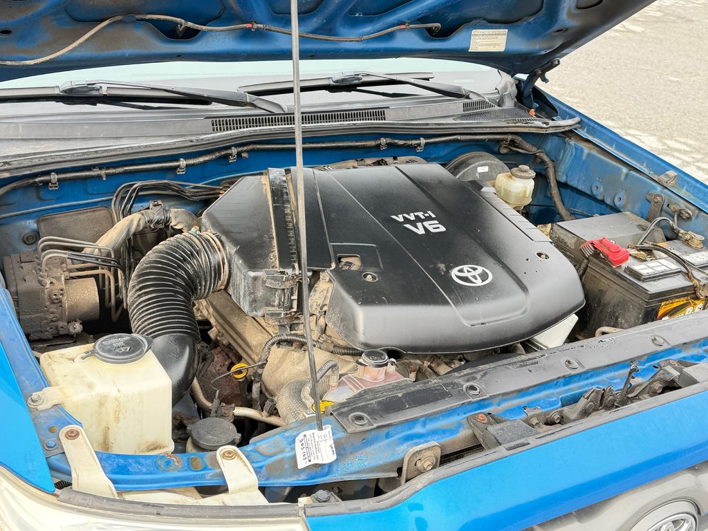 Toyota Tacoma TRD SPORT 4X4 V6 / DESSOUS COMME NEUF / INSPECTÉ / 2010 à Thetford Mines, Québec - 64 - w1024h768px