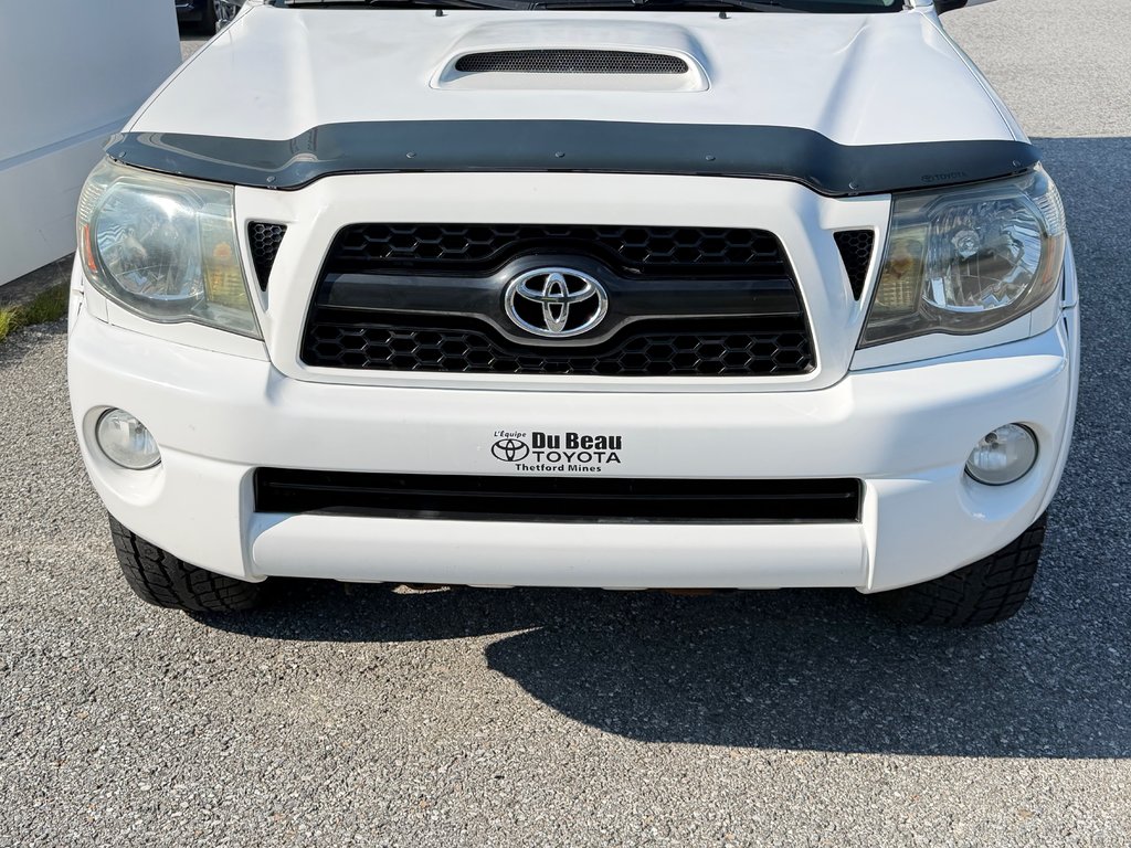 2011 Toyota Tacoma D-CAB / TRD SPORT / 1 PROPRIO / 108.000KM WOW ! / in Thetford Mines, Quebec - 12 - w1024h768px