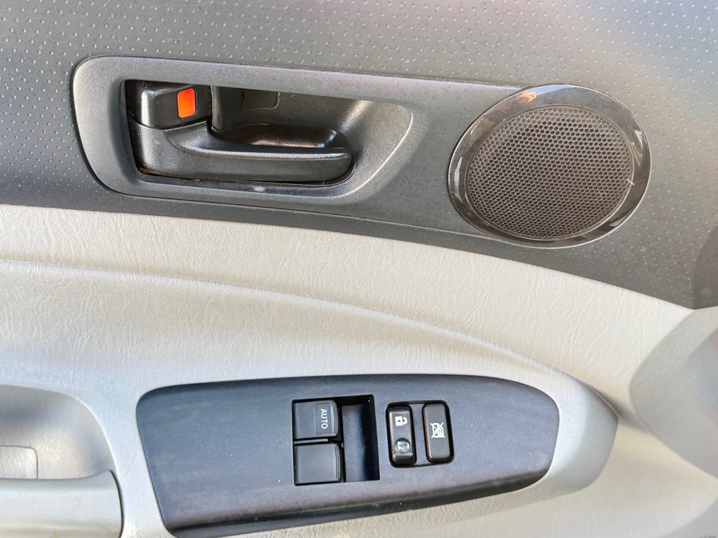 Toyota Tacoma ACCÈS CAB / AUTOM / 4X4 / INSPECTÉ TEL QUEL / 2013 à Thetford Mines, Québec - 20 - w1024h768px