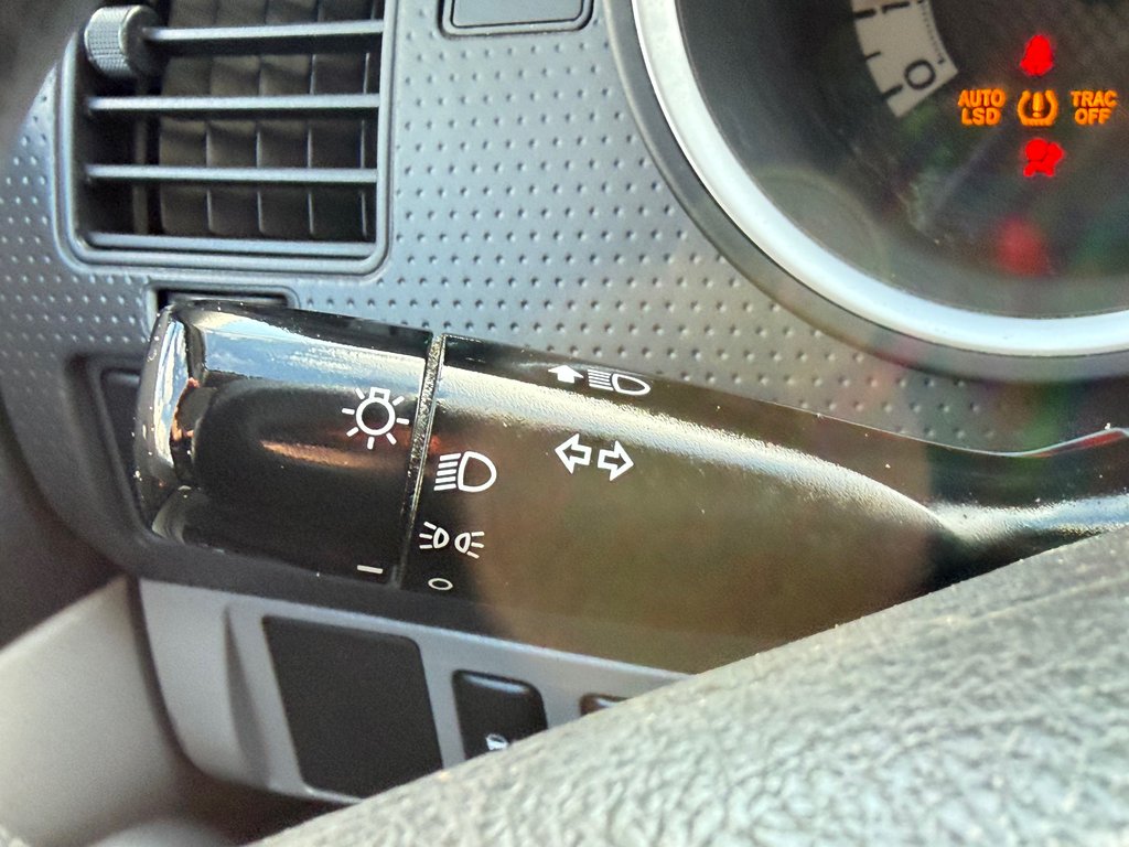 Toyota Tacoma ACCÈS CAB / AUTOM / 4X4 / INSPECTÉ TEL QUEL / 2013 à Thetford Mines, Québec - 25 - w1024h768px