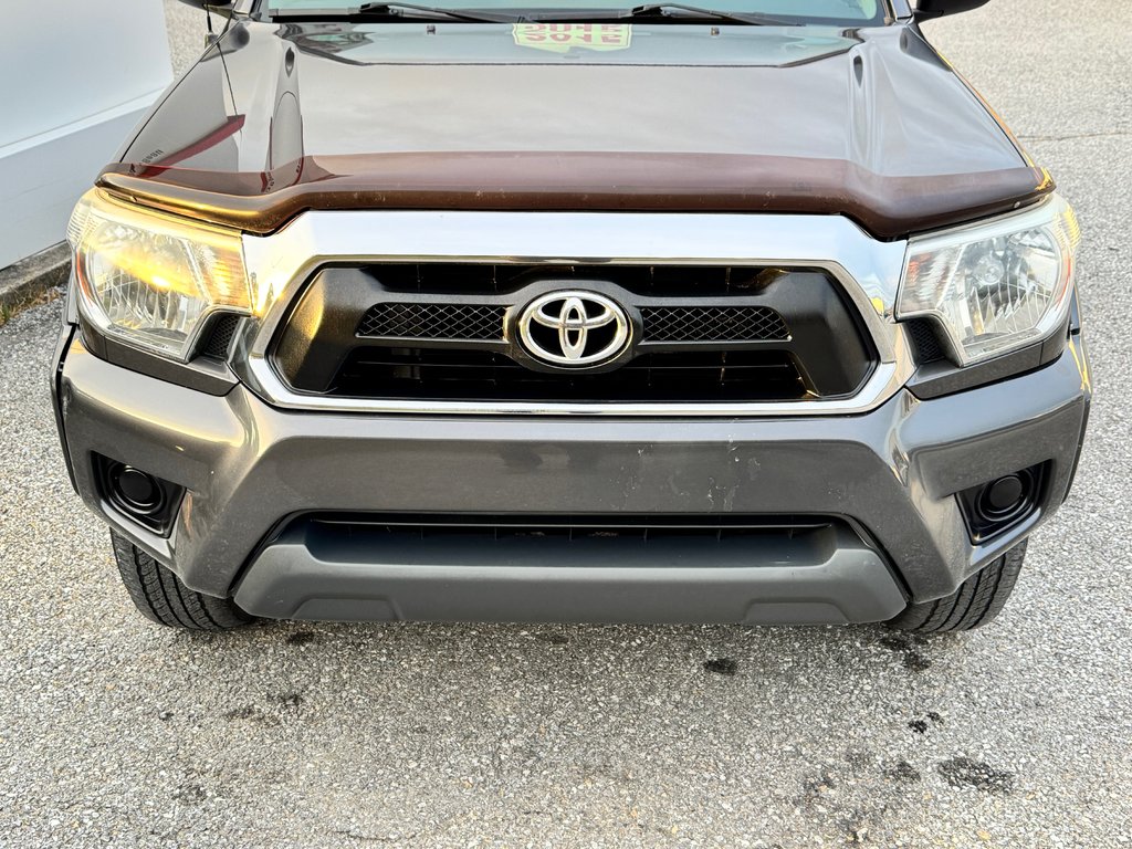 2015 Toyota Tacoma ACCES CAB / AUTOM / 4X4 / 4.0 / TRÈS SOLIDE / in Thetford Mines, Quebec - 12 - w1024h768px