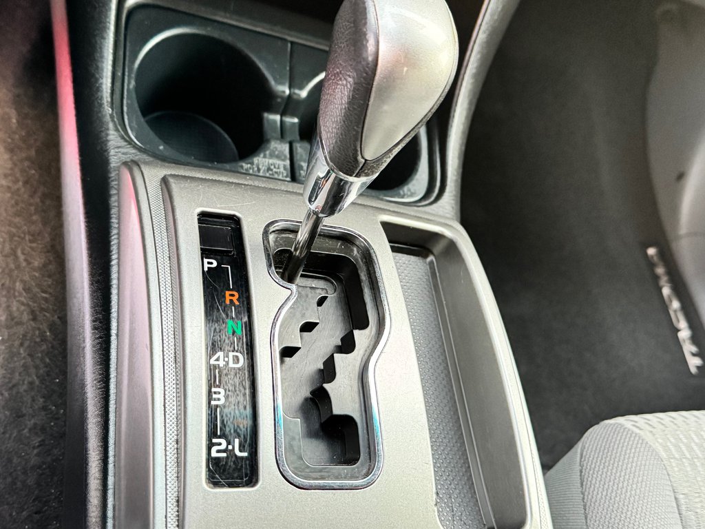 2015 Toyota Tacoma ACCES CAB / AUTOM / 4X4 / 4.0 / TRÈS SOLIDE / in Thetford Mines, Quebec - 47 - w1024h768px