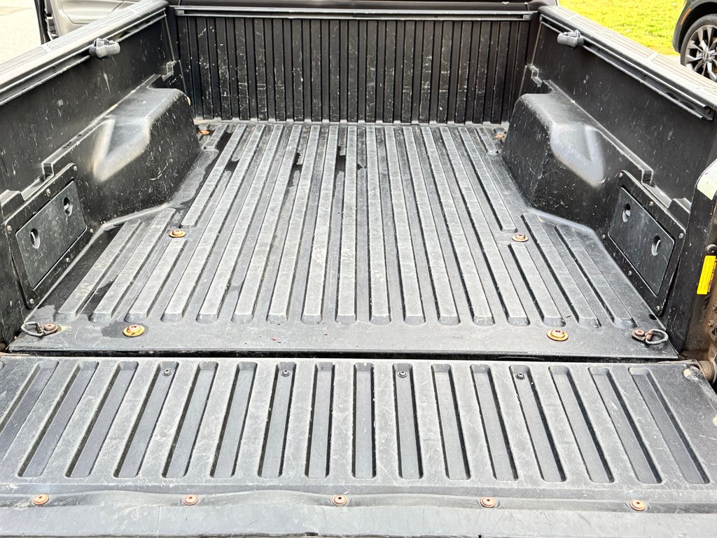 2015 Toyota Tacoma ACCES CAB / AUTOM / 4X4 / 4.0 / TRÈS SOLIDE / in Thetford Mines, Quebec - 64 - w1024h768px