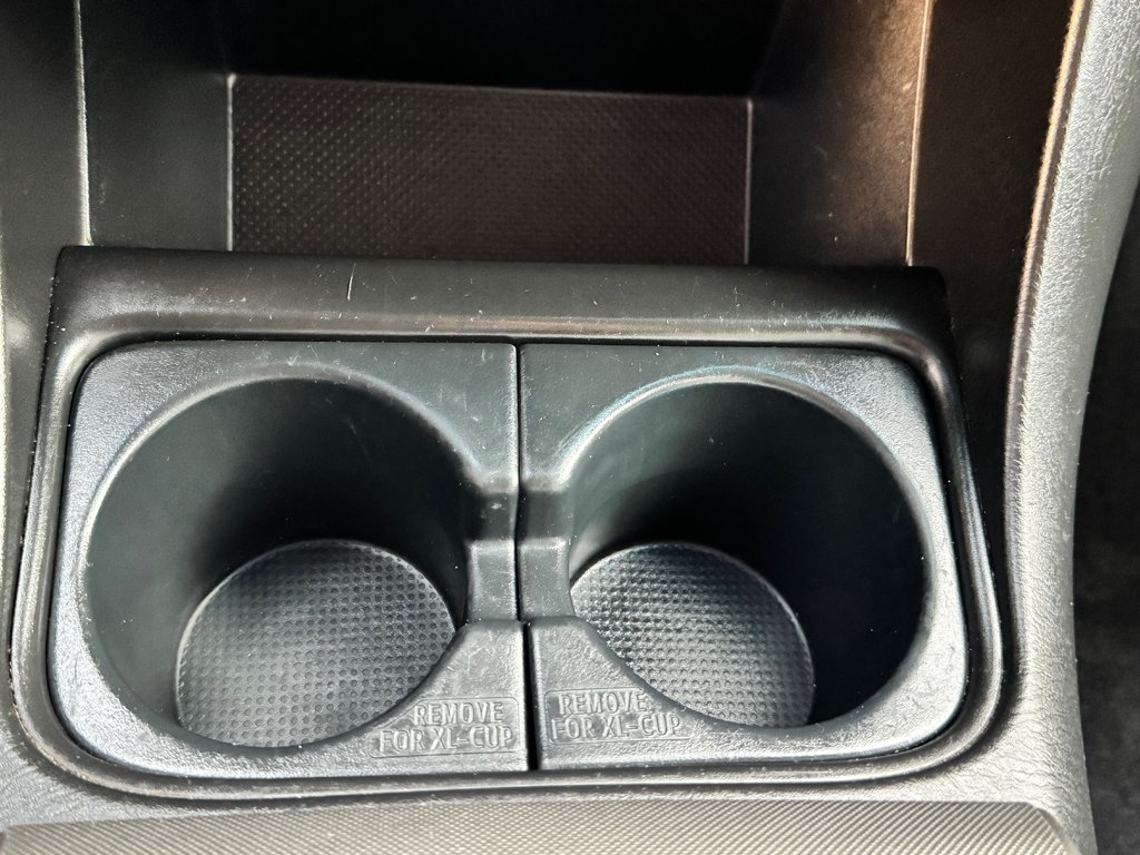 2015 Toyota Tacoma ACCES CAB / AUTOM / 4X4 / 4.0 / TRÈS SOLIDE / in Thetford Mines, Quebec - 46 - w1024h768px