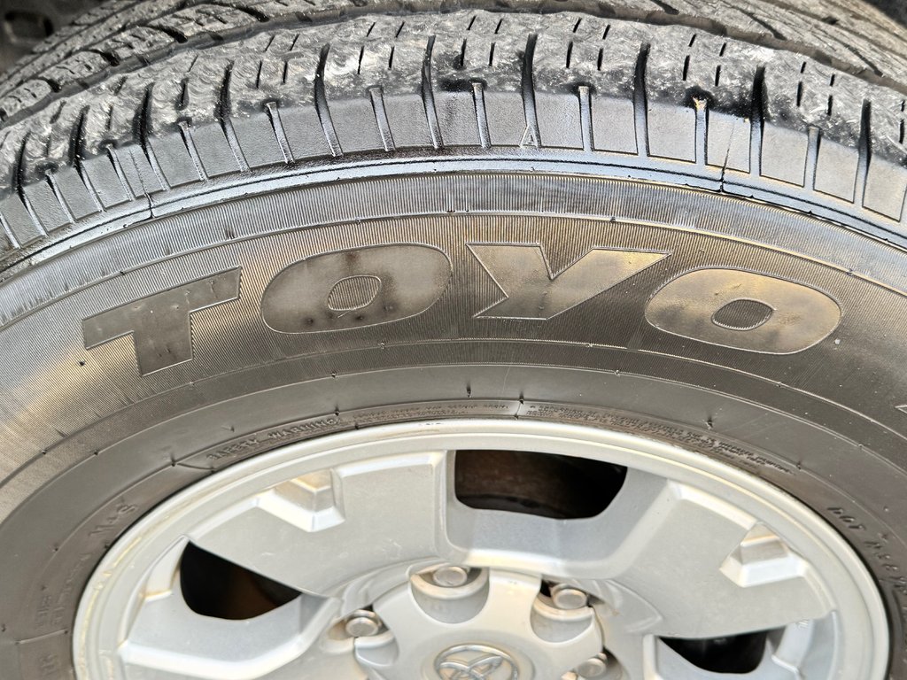 2015 Toyota Tacoma ACCES CAB / AUTOM / 4X4 / 4.0 / TRÈS SOLIDE / in Thetford Mines, Quebec - 16 - w1024h768px