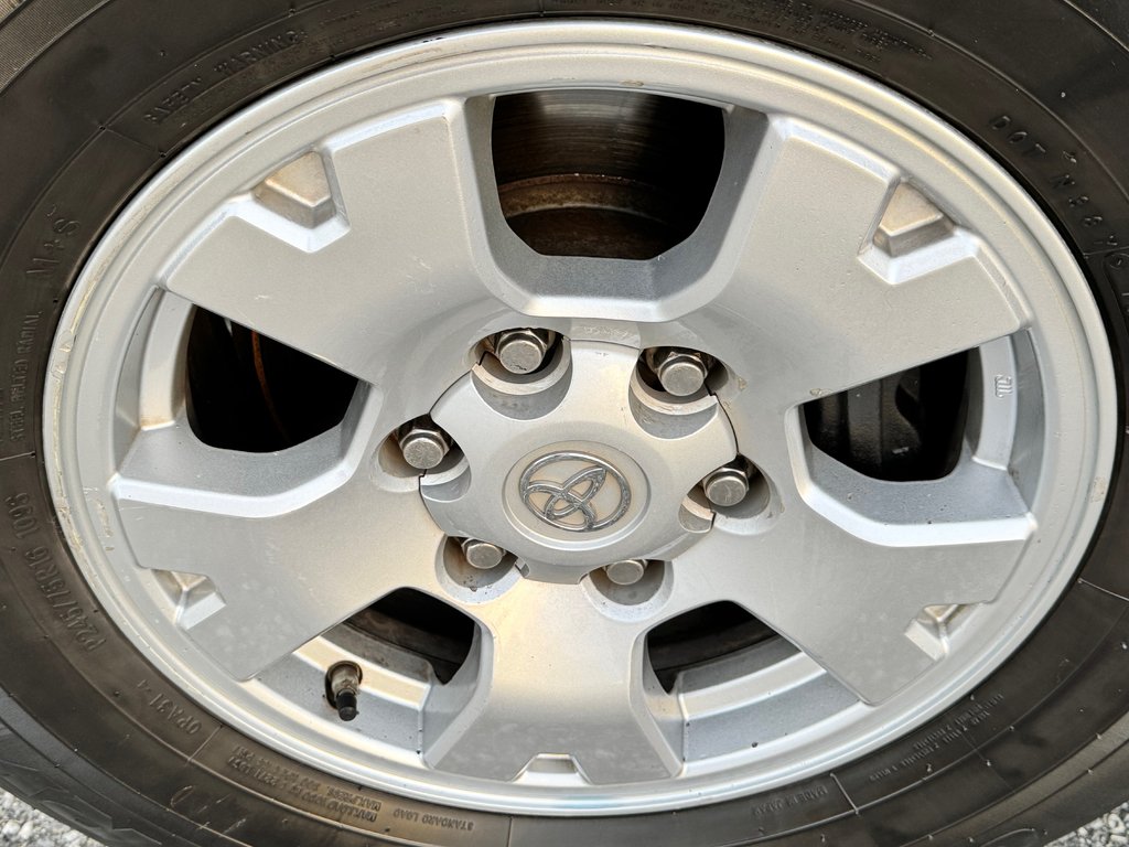 2015 Toyota Tacoma ACCES CAB / AUTOM / 4X4 / 4.0 / TRÈS SOLIDE / in Thetford Mines, Quebec - 15 - w1024h768px