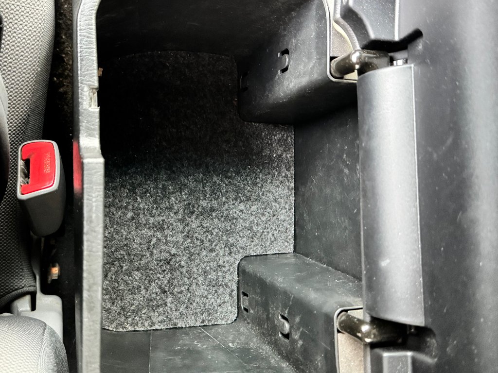 2015 Toyota Tacoma ACCES CAB / AUTOM / 4X4 / 4.0 / TRÈS SOLIDE / in Thetford Mines, Quebec - 50 - w1024h768px