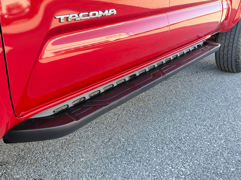 2016 Toyota Tacoma D-CAB / TRD SPORT / BOITE FIBRE ET +++++ / in Thetford Mines, Quebec - 22 - w1024h768px