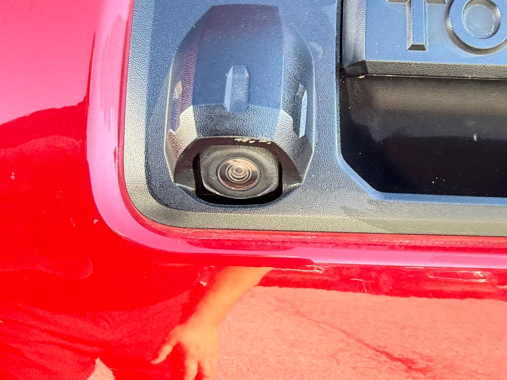 2016 Toyota Tacoma D-CAB / TRD SPORT / BOITE FIBRE ET +++++ / in Thetford Mines, Quebec - 27 - w1024h768px