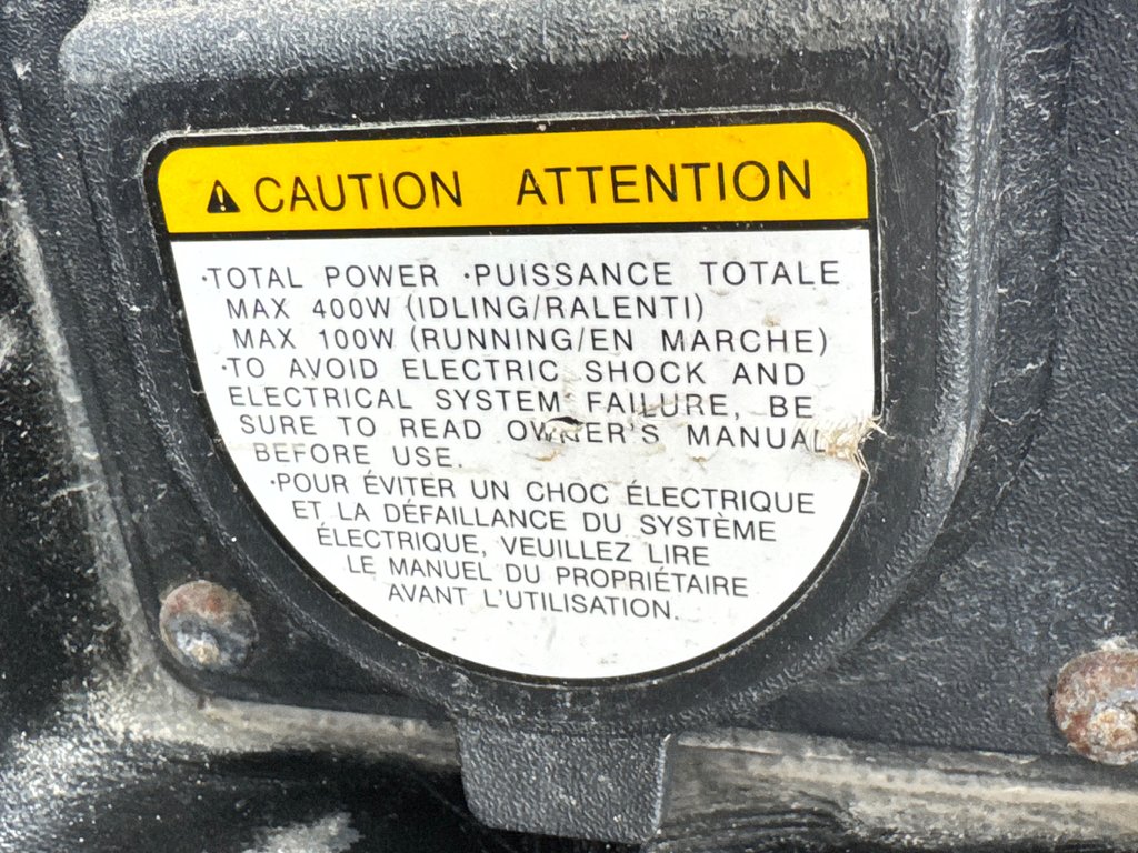 2017 Toyota Tacoma DOUBLE CAB SR5 4X4 + BOITE FIBRE / in Thetford Mines, Quebec - 71 - w1024h768px