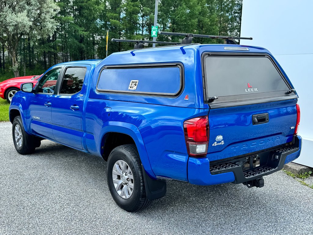 2017 Toyota Tacoma DOUBLE CAB SR5 4X4 + BOITE FIBRE / in Thetford Mines, Quebec - 7 - w1024h768px