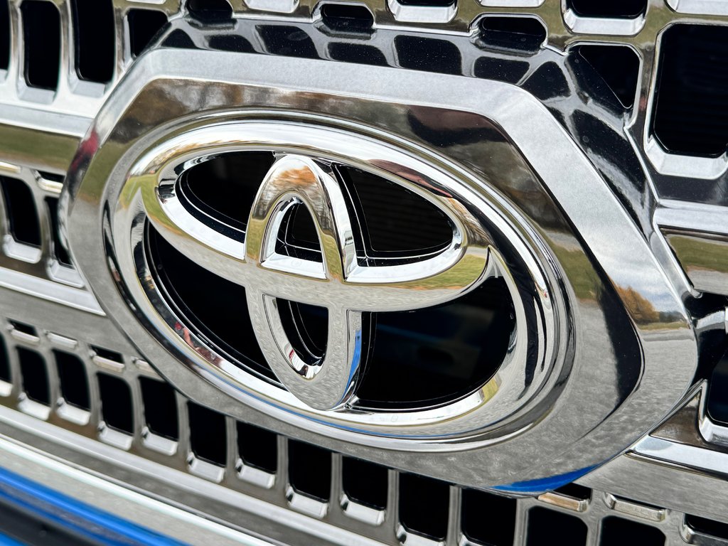 2017 Toyota Tacoma D-CAB TRD SPORT / MARCHEPIEDS / TOILE ET +++ / in Thetford Mines, Quebec - 12 - w1024h768px