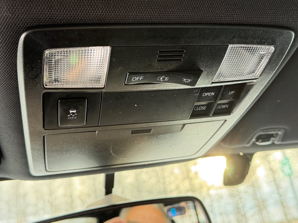 2017 Toyota Tacoma D-CAB TRD SPORT / MARCHEPIEDS / TOILE ET +++ / in Thetford Mines, Quebec - 62 - w1024h768px