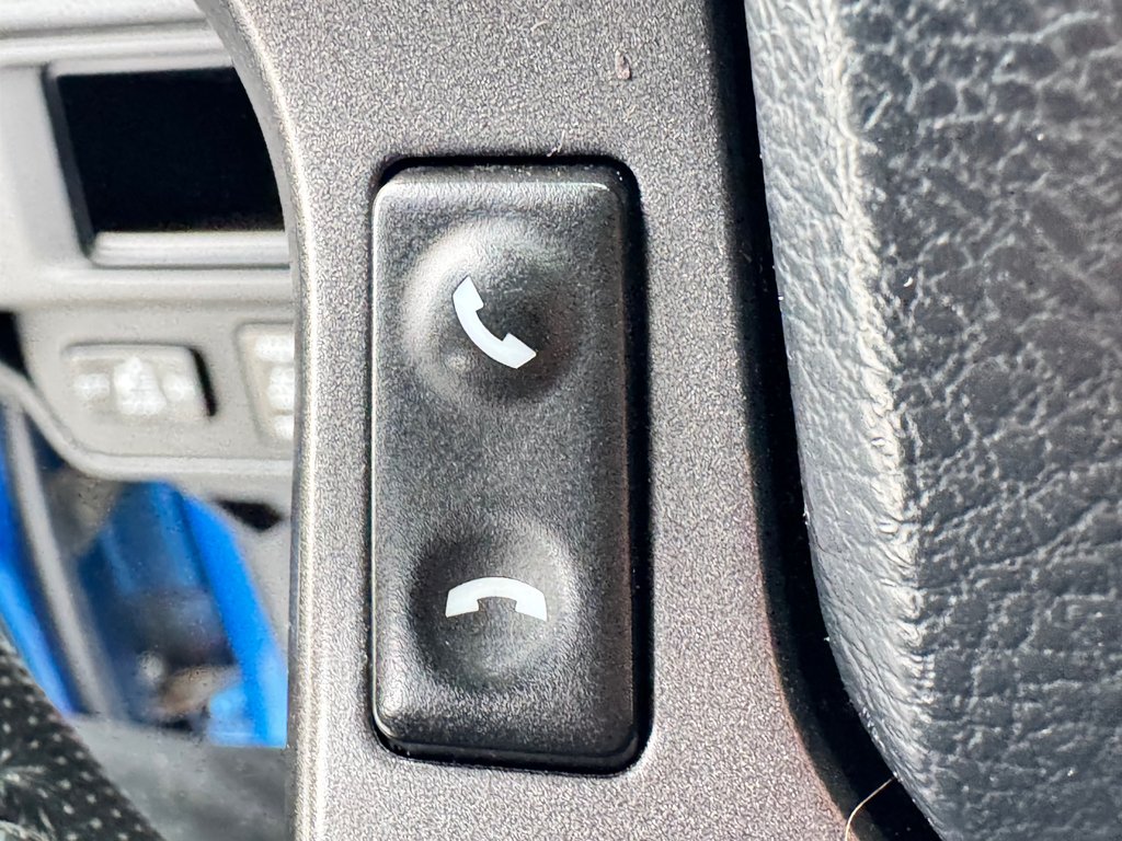 2017 Toyota Tacoma D-CAB TRD SPORT / MARCHEPIEDS / TOILE ET +++ / in Thetford Mines, Quebec - 40 - w1024h768px