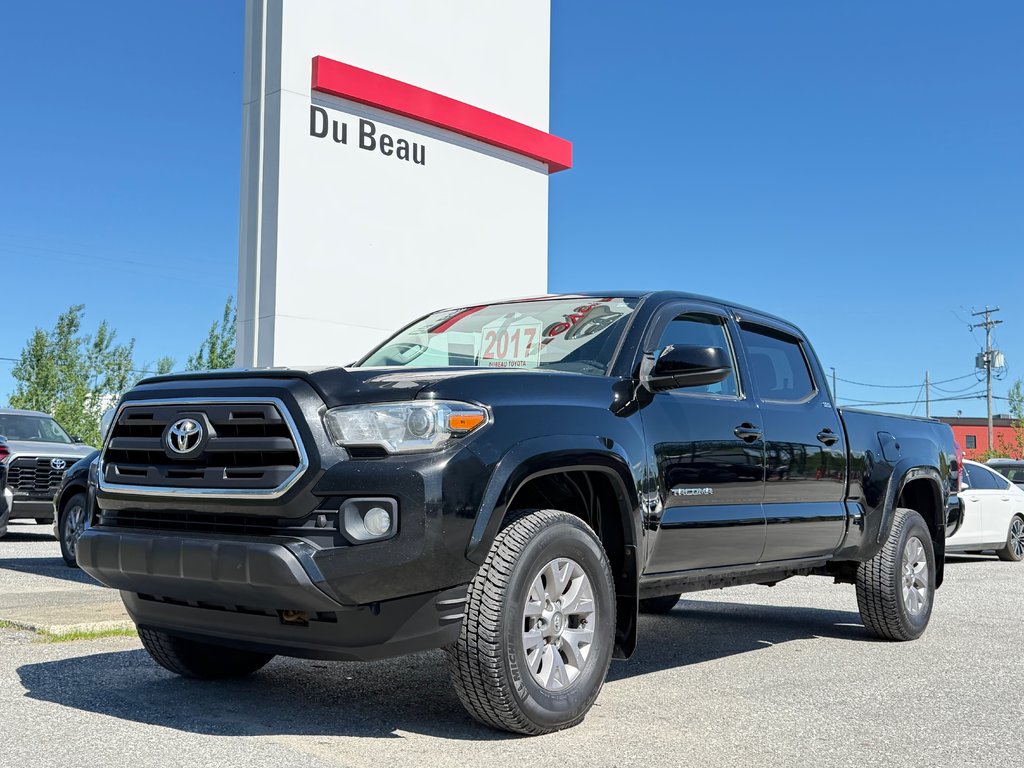 Toyota Tacoma DOUBLE CAB / SR5 / 4X4 / SUPER AUBAINE A SAISIR / 2017 à Thetford Mines, Québec - 1 - w1024h768px