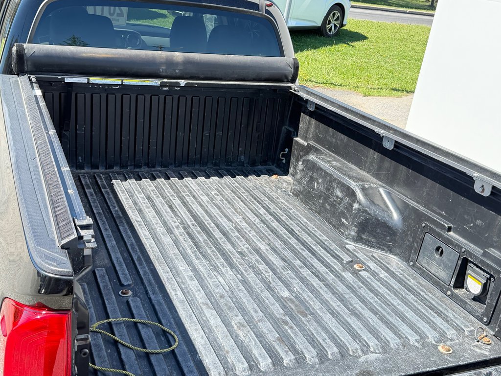 Toyota Tacoma DOUBLE CAB / SR5 / 4X4 / SUPER AUBAINE A SAISIR / 2017 à Thetford Mines, Québec - 61 - w1024h768px