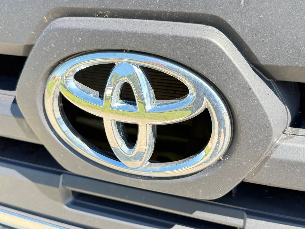 Toyota Tacoma DOUBLE CAB / SR5 / 4X4 / SUPER AUBAINE A SAISIR / 2017 à Thetford Mines, Québec - 12 - w1024h768px