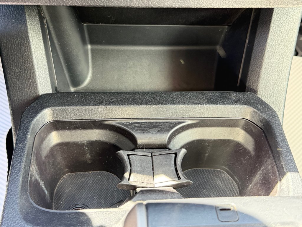Toyota Tacoma DOUBLE CAB / SR5 / 4X4 / SUPER AUBAINE A SAISIR / 2017 à Thetford Mines, Québec - 44 - w1024h768px