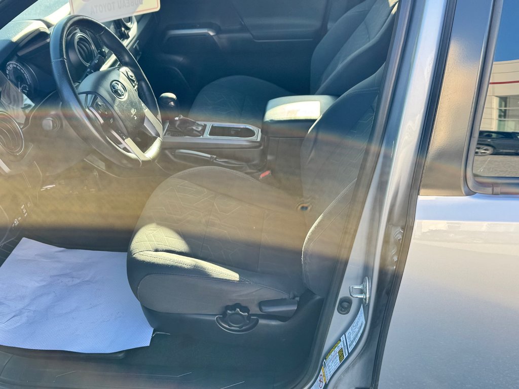 Toyota Tacoma DOUBLE CAB TRD SPORT / GPS / TOILE ET ++++++ 2019 à Thetford Mines, Québec - 30 - w1024h768px