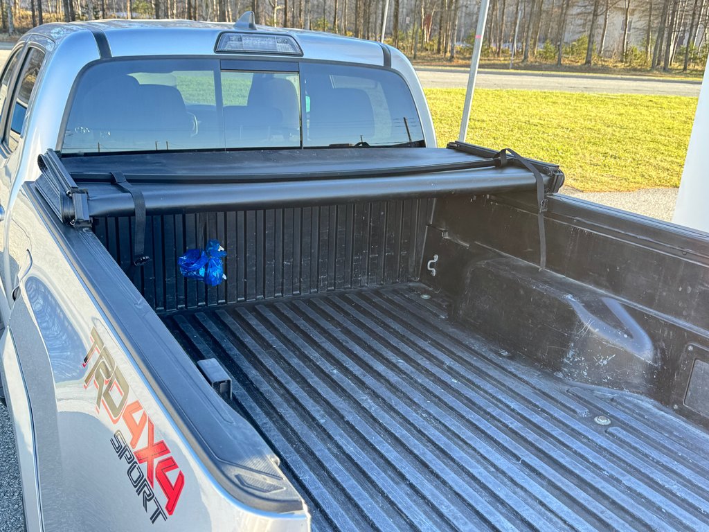 Toyota Tacoma DOUBLE CAB TRD SPORT / GPS / TOILE ET ++++++ 2019 à Thetford Mines, Québec - 69 - w1024h768px