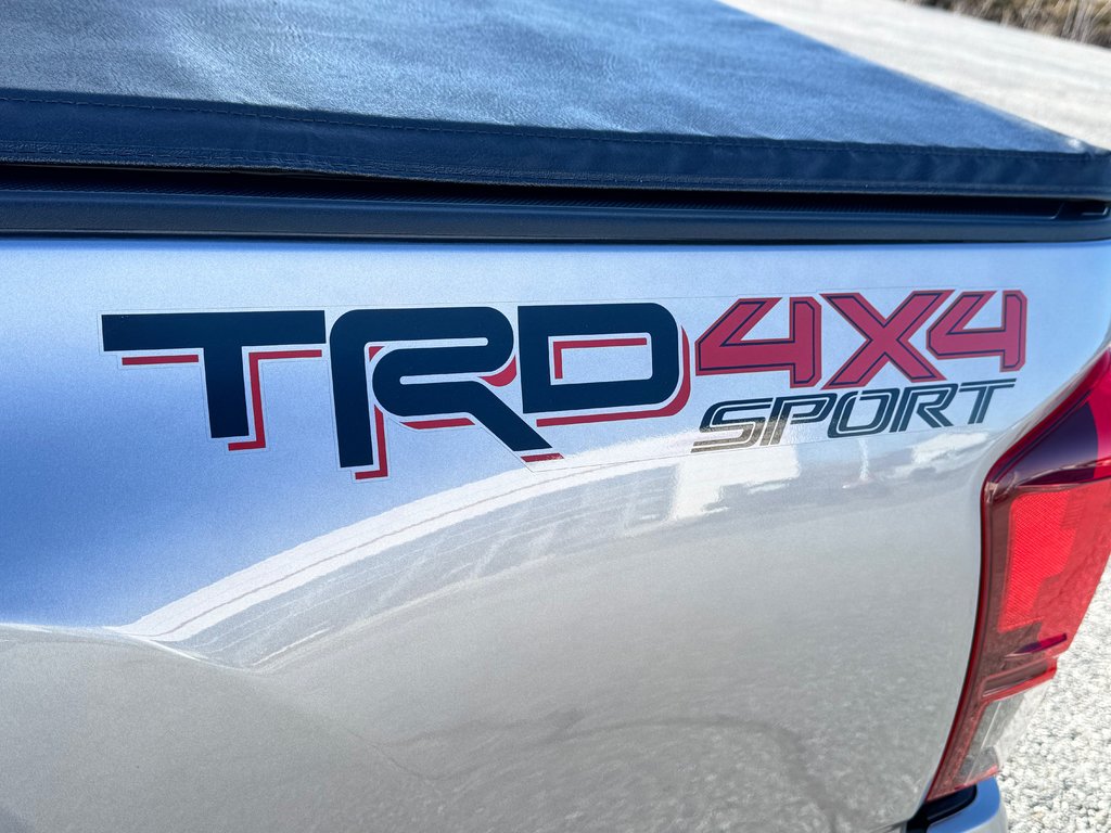 Toyota Tacoma DOUBLE CAB TRD SPORT / GPS / TOILE ET ++++++ 2019 à Thetford Mines, Québec - 20 - w1024h768px