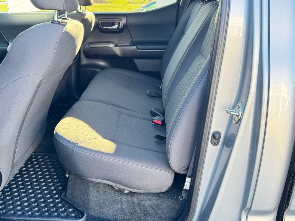 Toyota Tacoma DOUBLE CAB TRD SPORT / GPS / TOILE ET ++++++ 2019 à Thetford Mines, Québec - 63 - w1024h768px