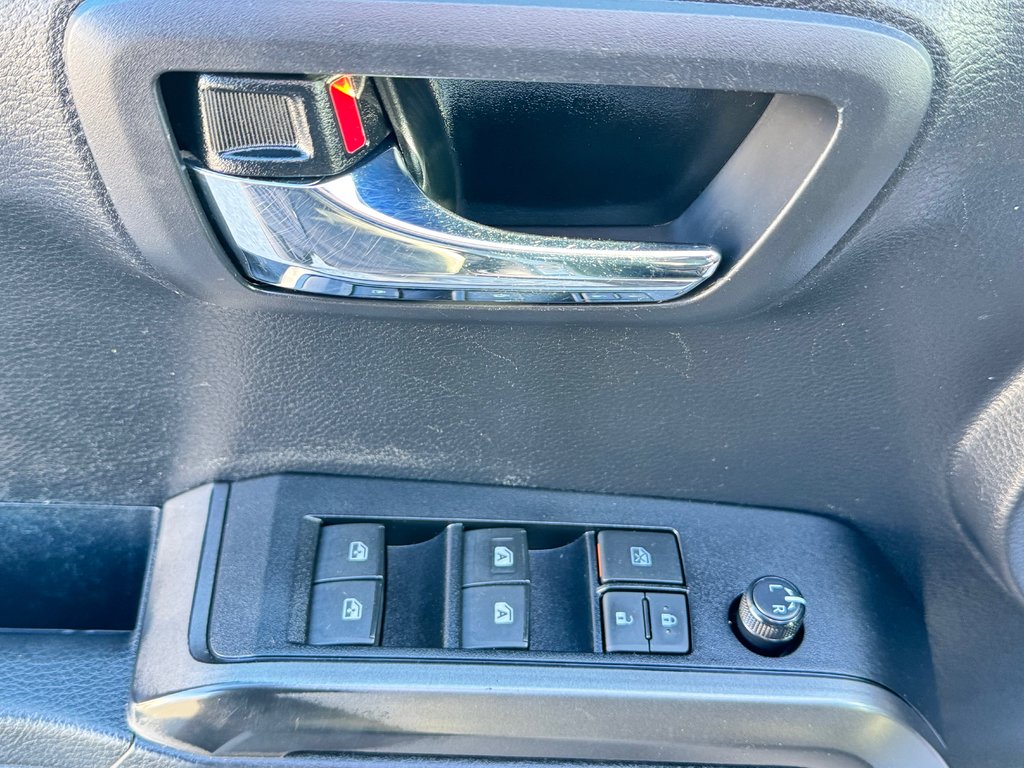Toyota Tacoma DOUBLE CAB TRD SPORT / GPS / TOILE ET ++++++ 2019 à Thetford Mines, Québec - 29 - w1024h768px