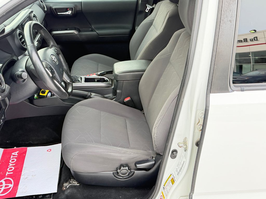 2019 Toyota Tacoma TRD SPORT / MARCHEPIEDS / BARRE TOIT / TOILE ET + in Thetford Mines, Quebec - 30 - w1024h768px
