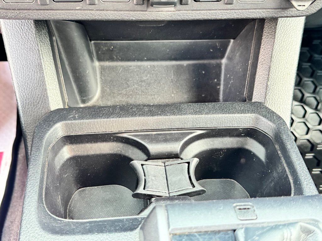 Toyota Tacoma TRD SPORT / MARCHEPIEDS / BARRE TOIT / TOILE ET + 2019 à Thetford Mines, Québec - 49 - w1024h768px
