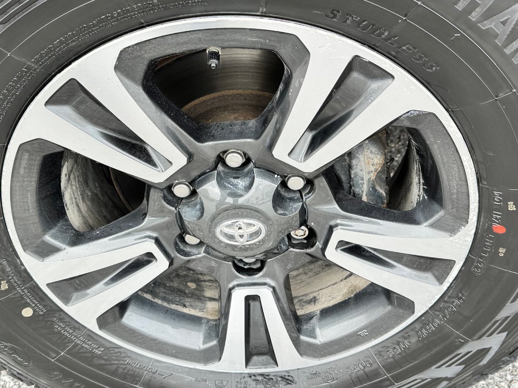 Toyota Tacoma TRD SPORT / MARCHEPIEDS / BARRE TOIT / TOILE ET + 2019 à Thetford Mines, Québec - 16 - w1024h768px