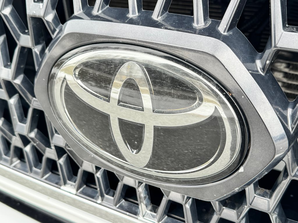 Toyota Tacoma TRD SPORT / MARCHEPIEDS / BARRE TOIT / TOILE ET + 2019 à Thetford Mines, Québec - 12 - w1024h768px