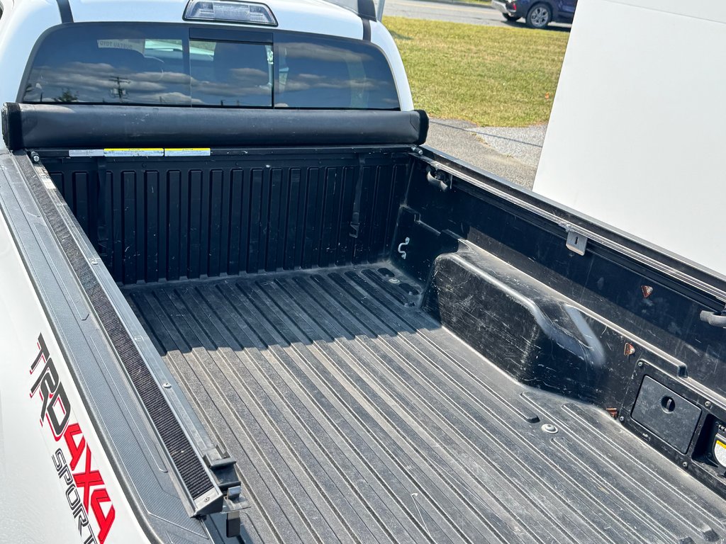 Toyota Tacoma TRD SPORT / MARCHEPIEDS / BARRE TOIT / TOILE ET + 2019 à Thetford Mines, Québec - 65 - w1024h768px