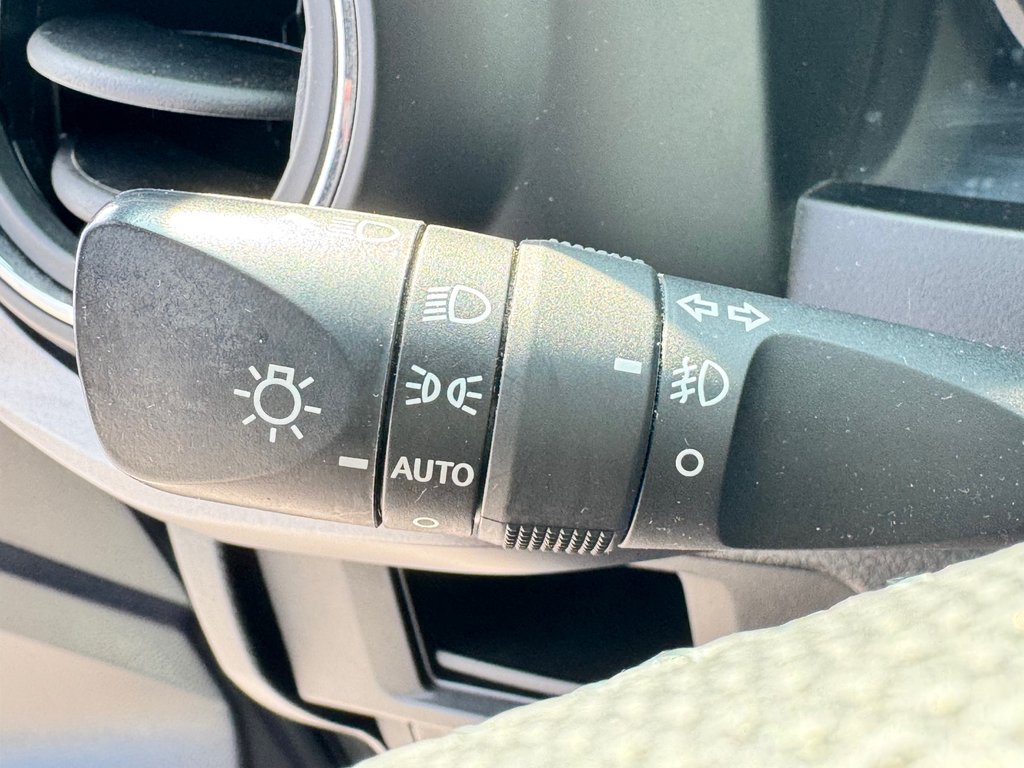 Toyota Tacoma TRD SPORT / MARCHEPIEDS / BARRE TOIT / TOILE ET + 2019 à Thetford Mines, Québec - 39 - w1024h768px