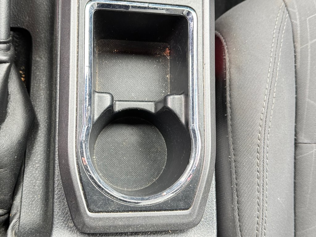 Toyota Tacoma TRD SPORT / MARCHEPIEDS / BARRE TOIT / TOILE ET + 2019 à Thetford Mines, Québec - 61 - w1024h768px