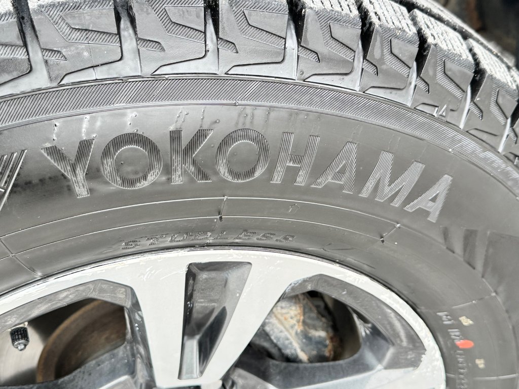 Toyota Tacoma TRD SPORT / MARCHEPIEDS / BARRE TOIT / TOILE ET + 2019 à Thetford Mines, Québec - 17 - w1024h768px