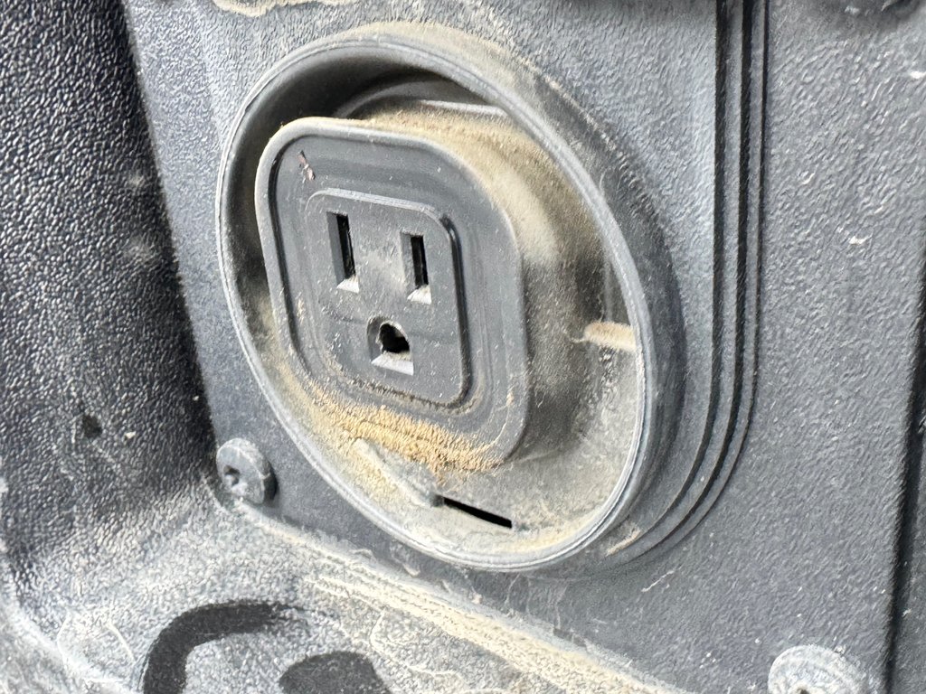 Toyota Tacoma TRD SPORT / MARCHEPIEDS / BARRE TOIT / TOILE ET + 2019 à Thetford Mines, Québec - 78 - w1024h768px