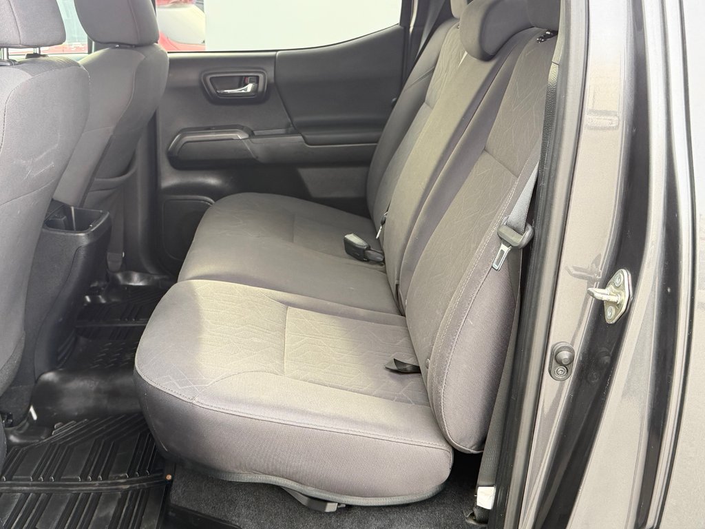 2019 Toyota Tacoma D-CAB TRD SPORT / LIFT KIT / TOILE / PNEUS NEUFS / in Thetford Mines, Quebec - 64 - w1024h768px